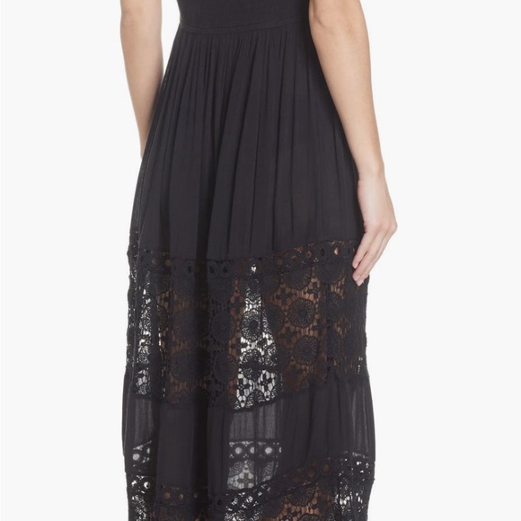 Chelsea28 Farrah smocked cover-up maxi dress - Picture 10 of 10